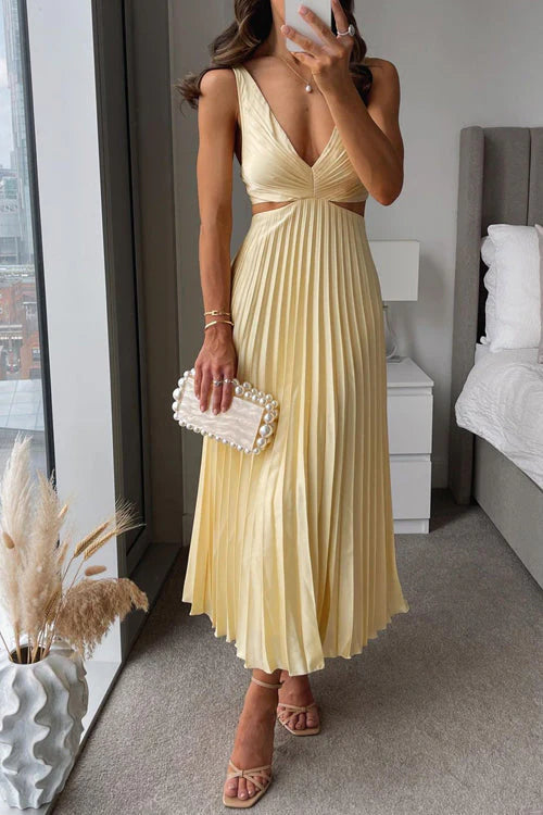 Women's Pleated Maxi Dress Elegant & Flowy
