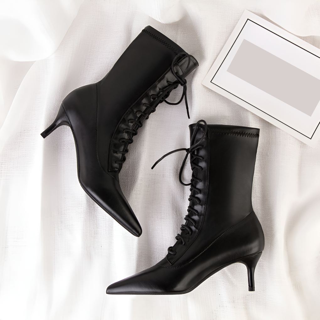 Women’s Elegant and Stylish Leather Boots