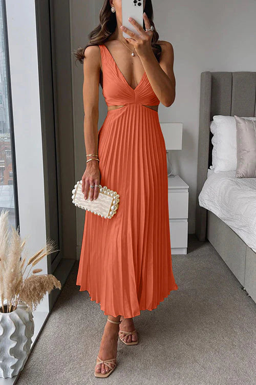 Women's Pleated Maxi Dress Elegant & Flowy