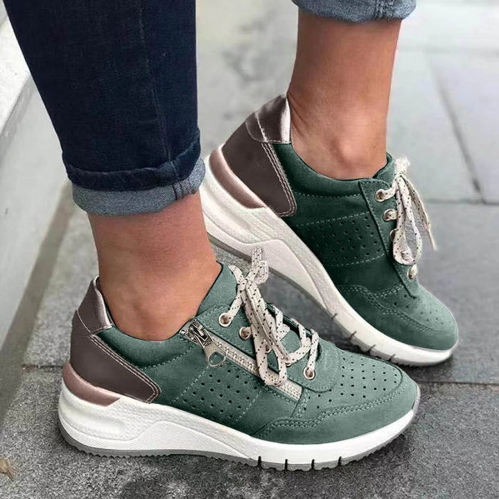 Trendy Thick Sole Sneakers for Women Elevate Your Everyday Look with Comfort and Style