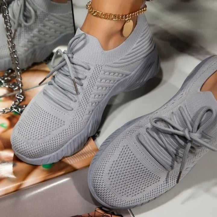 Lightweight Mesh Sneakers for Women Breathable Comfort with Everyday Versatility