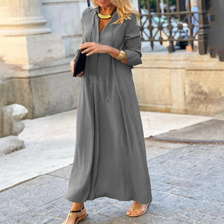 Women’s Maxi Dress – Elegant Silhouette