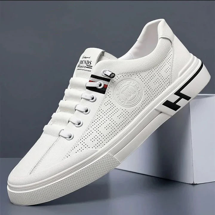 Stylish Men’s Sneakers with Modern Urban Appeal