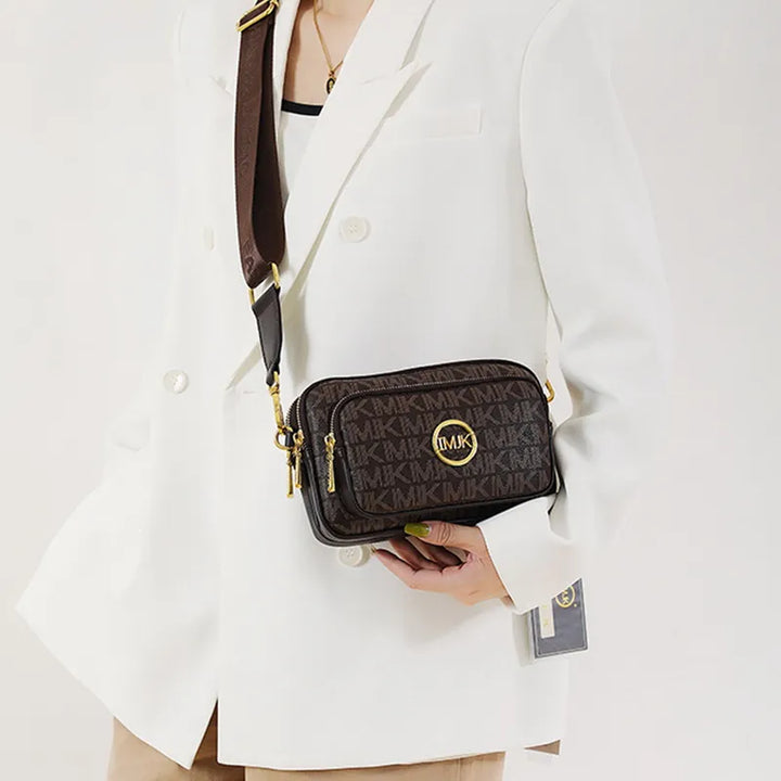 Fashion Classics – Elegant Shoulder Bag