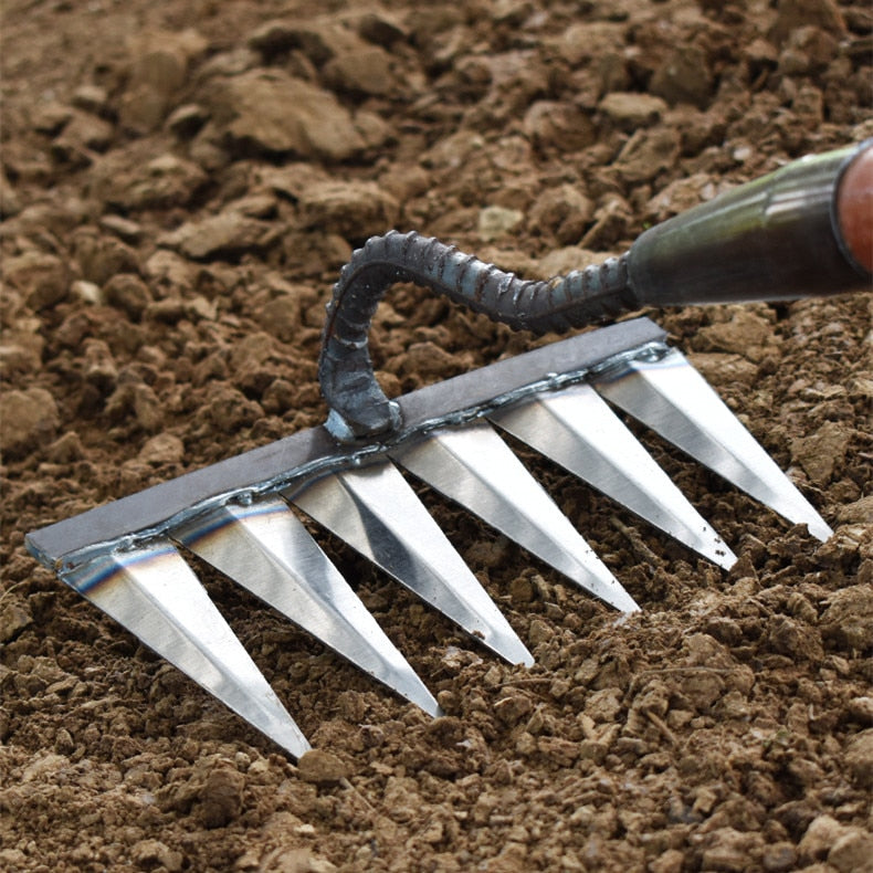 Weed Rake Pro Quick and Efficient Weed Removal
