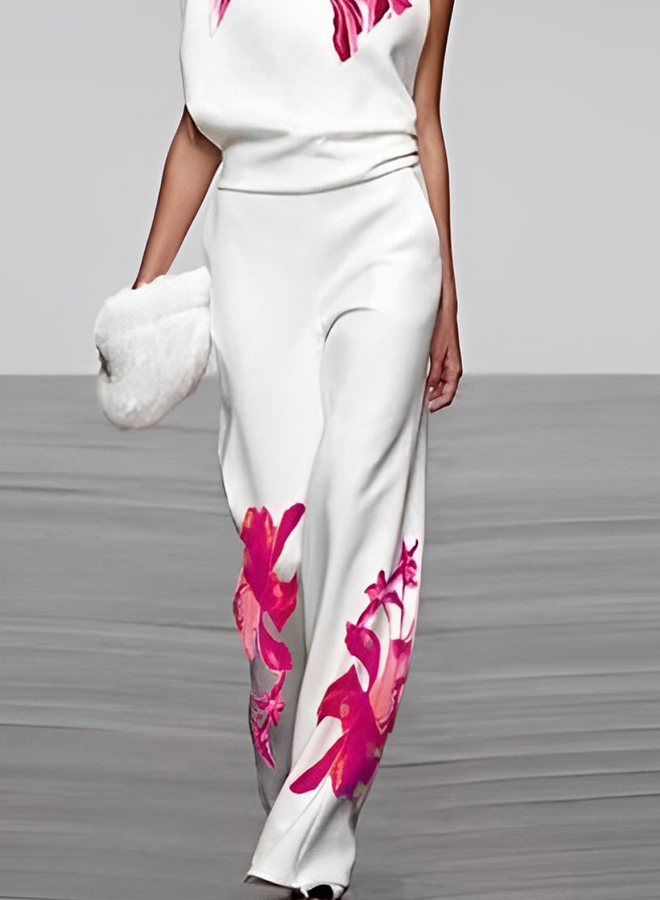 Women's Two-Piece Outfit Bold Floral Design
