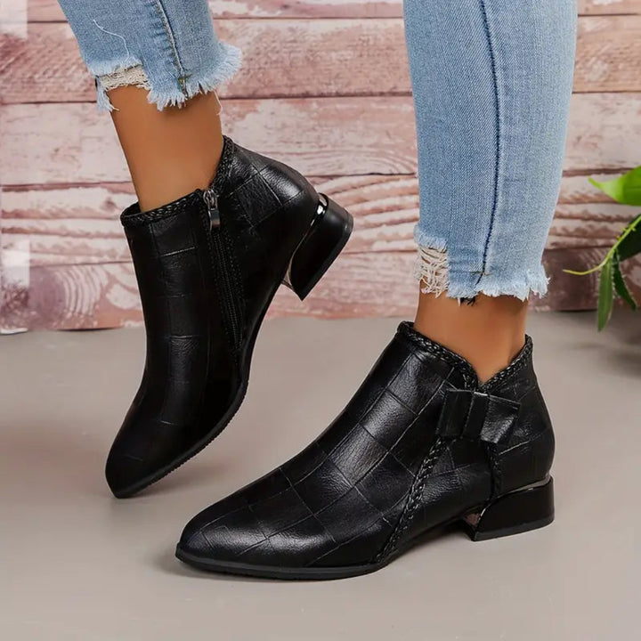 Women’s Low-Heel Ankle Boots – Subtle Height with Everyday Style