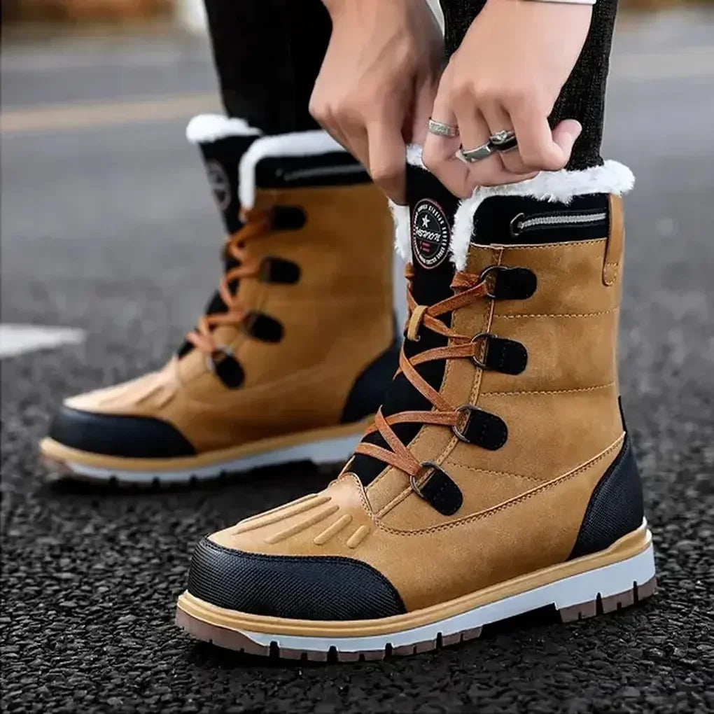 Men’s Insulated Weather-Ready Boots – Rugged Outdoor Footwear