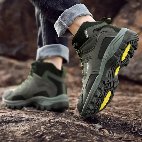 Giuseppe – Waterproof Hiking Shoes (Unisex)