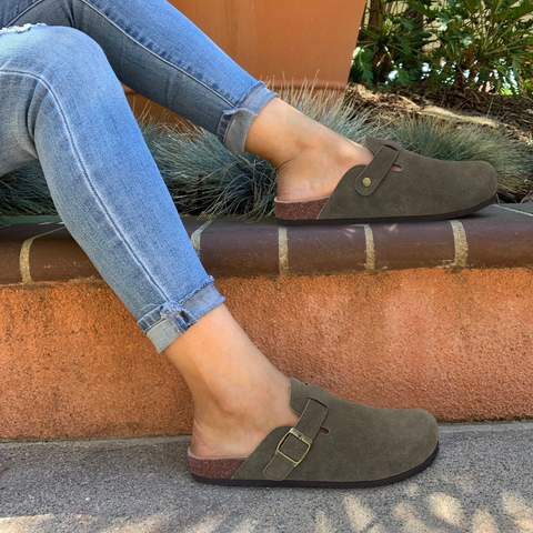 Elara – Orthopedic Slippers for women
